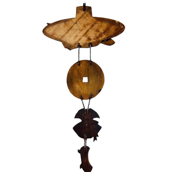 Vintage MCM Wood Asian Kiser Pipe Lucky Chinese Coin Money Bag Geta Wall Hanging - Picture 7 of 16